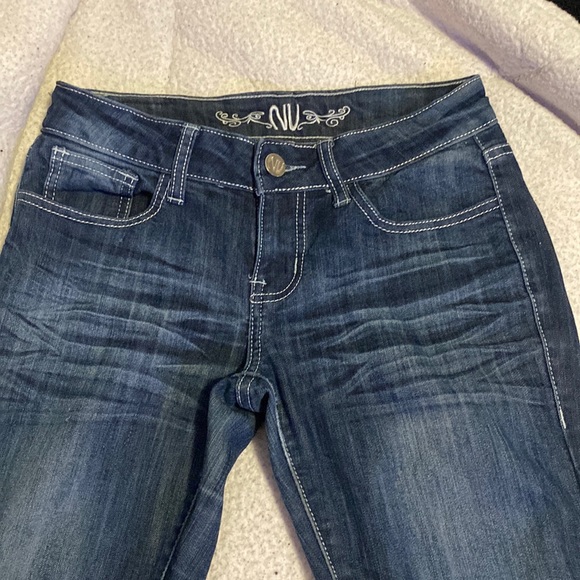 NV jeans with design - Picture 2 of 3